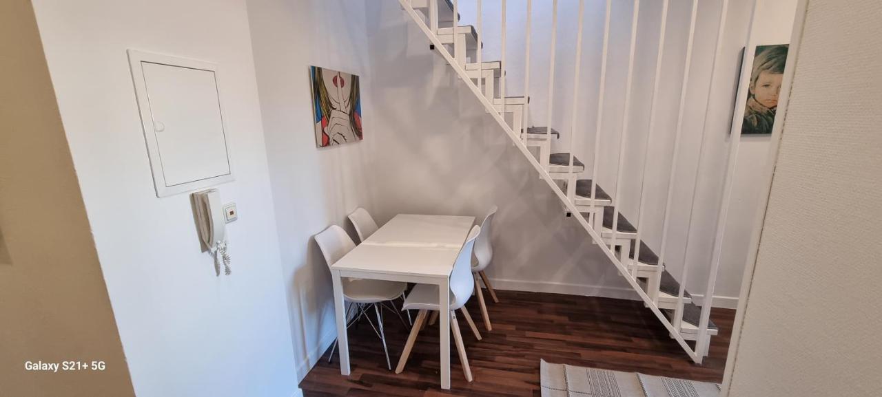 7-24 Self-Check-In - 120Qm - 5 Rooms - 2 Bathrooms - Kitchen - Free Parking - Yihapartment 汉诺威 外观 照片
